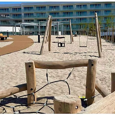 Hello Polanki Aqua Premium アパート